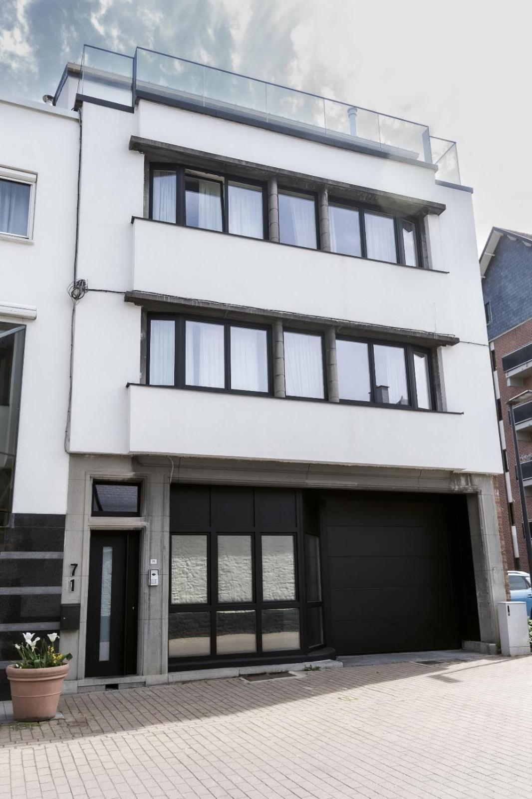 The Edgewater Suites - Skyline Namur Eksteriør billede