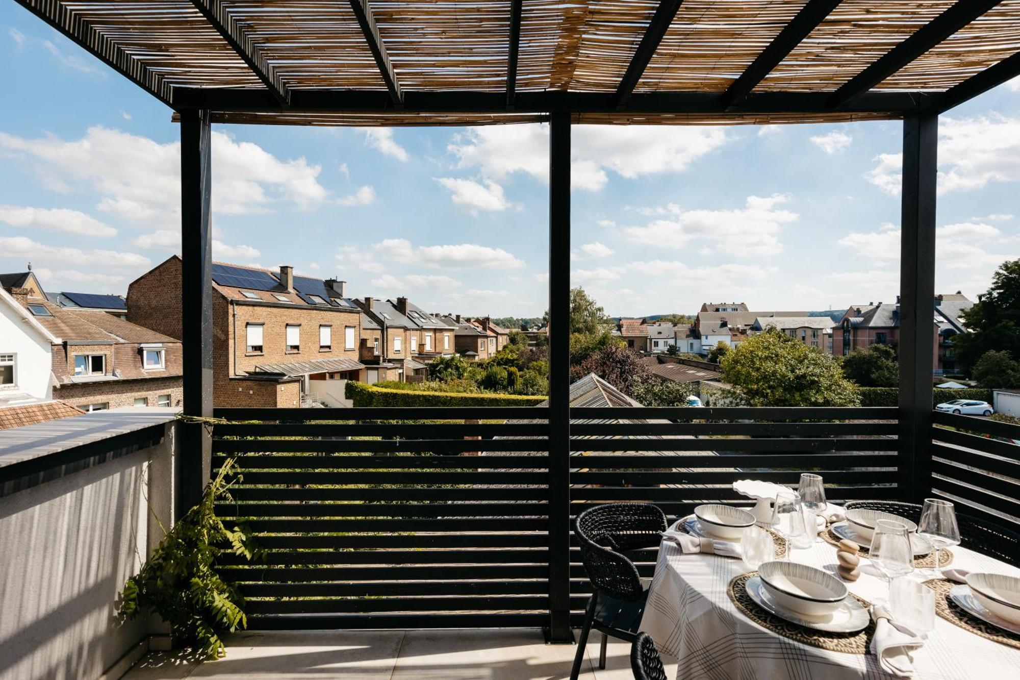 The Edgewater Suites - Skyline Namur Eksteriør billede
