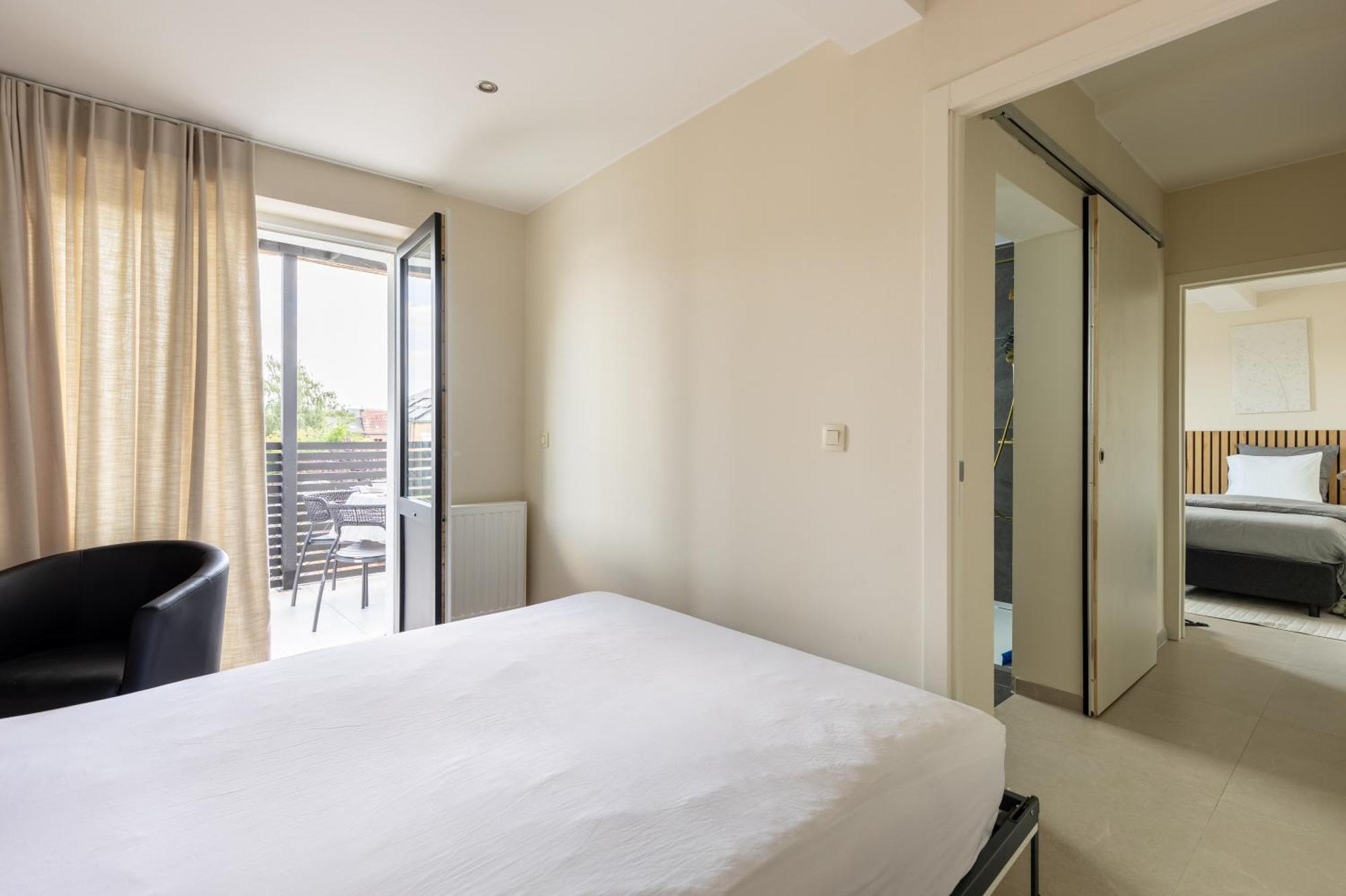 The Edgewater Suites - Skyline Namur Eksteriør billede
