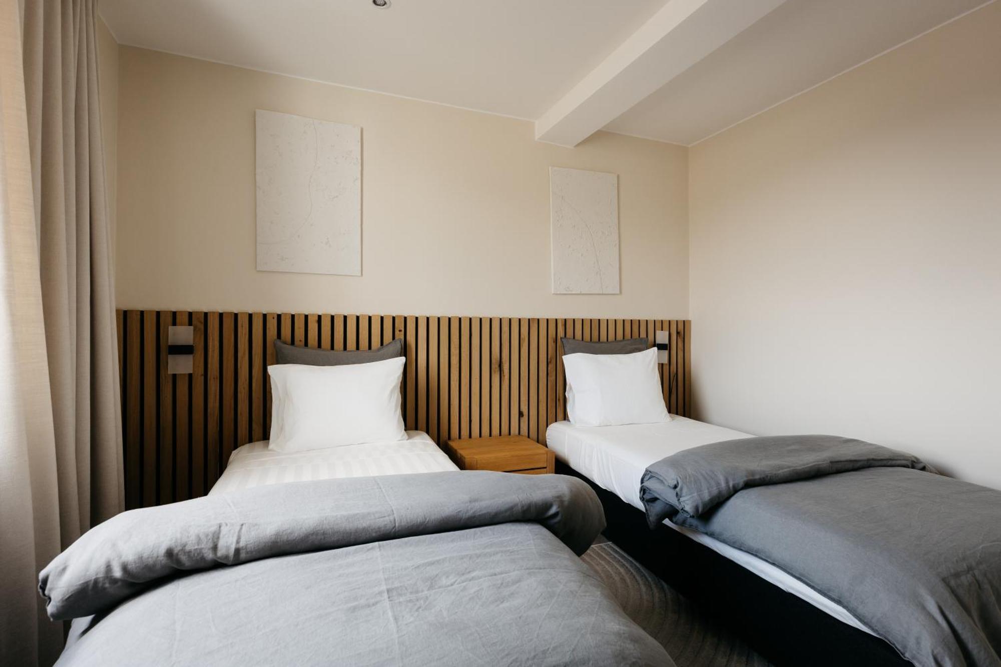 The Edgewater Suites - Skyline Namur Eksteriør billede