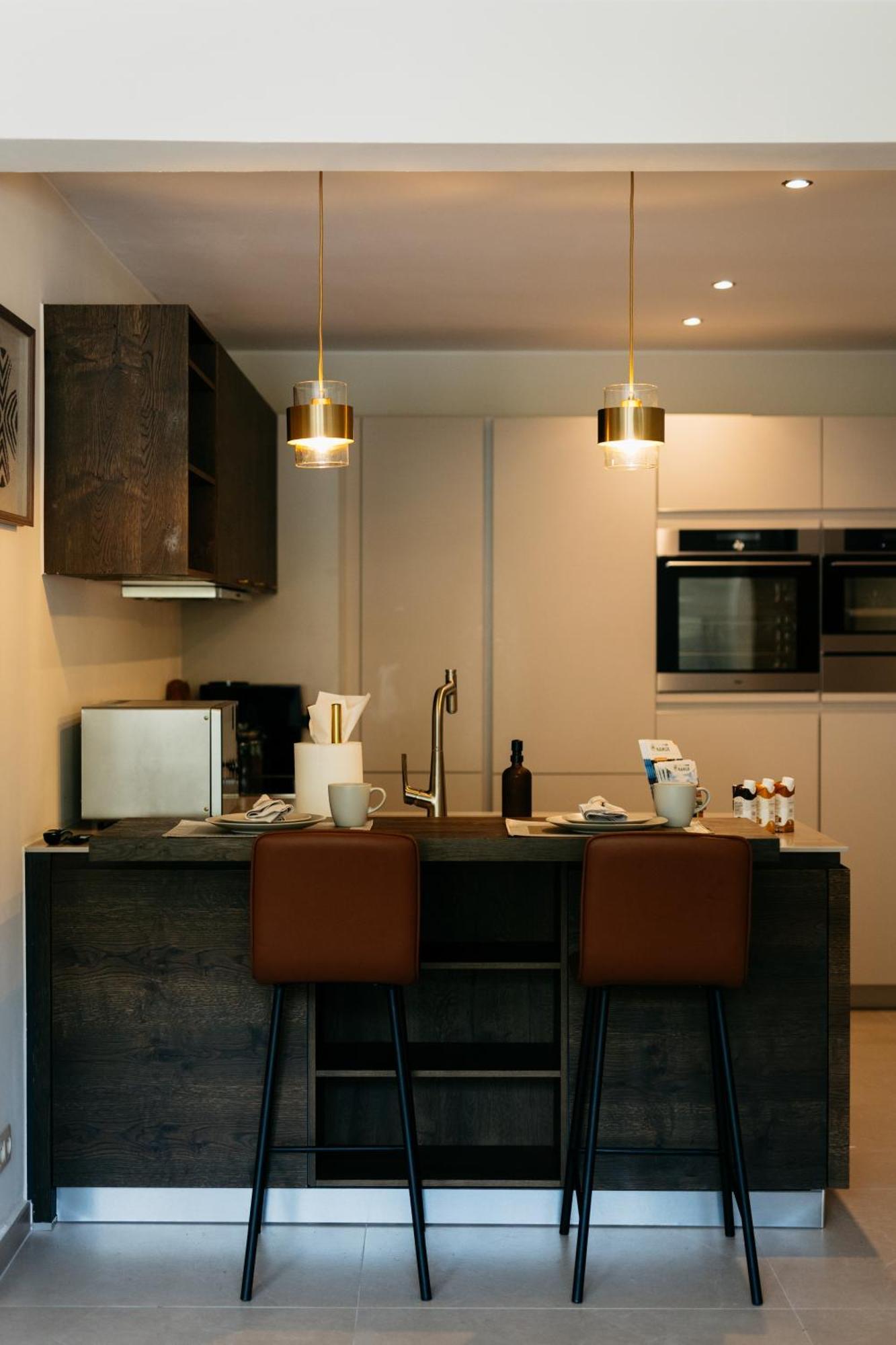 The Edgewater Suites - Skyline Namur Eksteriør billede